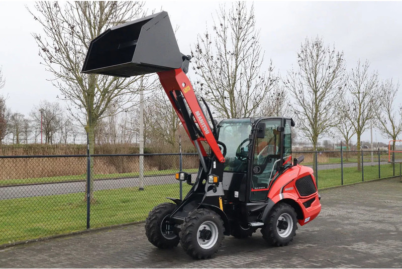Manitou MLA 5-50 H | BUCKET | QUICK COUPLER | NEW UNUSED - Колісний навантажувач: фото 2 Manitou MLA 5-50 H | BUCKET | QUICK COUPLER | NEW UNUSED - Колісний навантажувач: фото 2