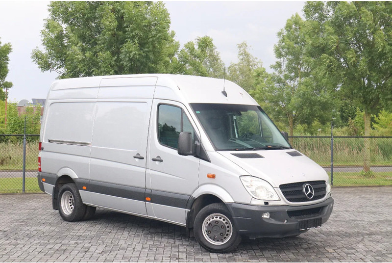 Mercedes-Benz Sprinter 516 | 4X2 | MOBILE WORKSHOP | WERKSTATT | SERVICE VAN - Суцільнометалевий фургон: фото 3 Mercedes-Benz Sprinter 516 | 4X2 | MOBILE WORKSHOP | WERKSTATT | SERVICE VAN - Суцільнометалевий фургон: фото 3