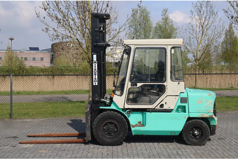 Mitsubishi FD45K | FORK SPREADERS | SIDESHIFT | DUPLO - Дизельний навантажувач: фото 1 Mitsubishi FD45K | FORK SPREADERS | SIDESHIFT | DUPLO - Дизельний навантажувач: фото 1