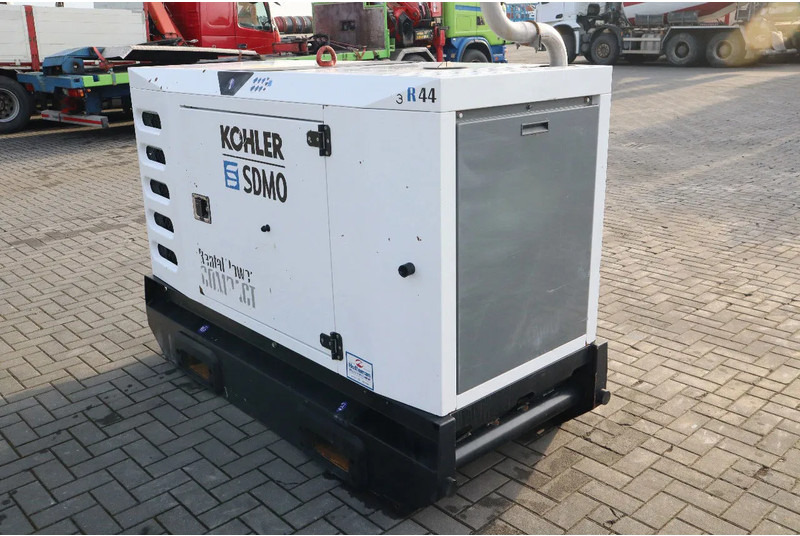 SDMO R44C3 | 44 KVA | GOOD WORKING - Електричний генератор: фото 4 SDMO R44C3 | 44 KVA | GOOD WORKING - Електричний генератор: фото 4