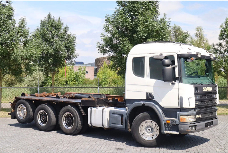 Scania P124-420 | 8X4 | HOOKLIFT | MANUAL | BIG AXLES | EURO 3 - Гаковий мультиліфт вантажівка: фото 3 Scania P124-420 | 8X4 | HOOKLIFT | MANUAL | BIG AXLES | EURO 3 - Гаковий мультиліфт вантажівка: фото 3