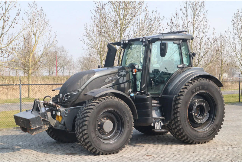 Valtra T234 D UNLIMITED | FRONT PTO | 53 KM/H | FULL OPTION - Трактор: фото 2 Valtra T234 D UNLIMITED | FRONT PTO | 53 KM/H | FULL OPTION - Трактор: фото 2