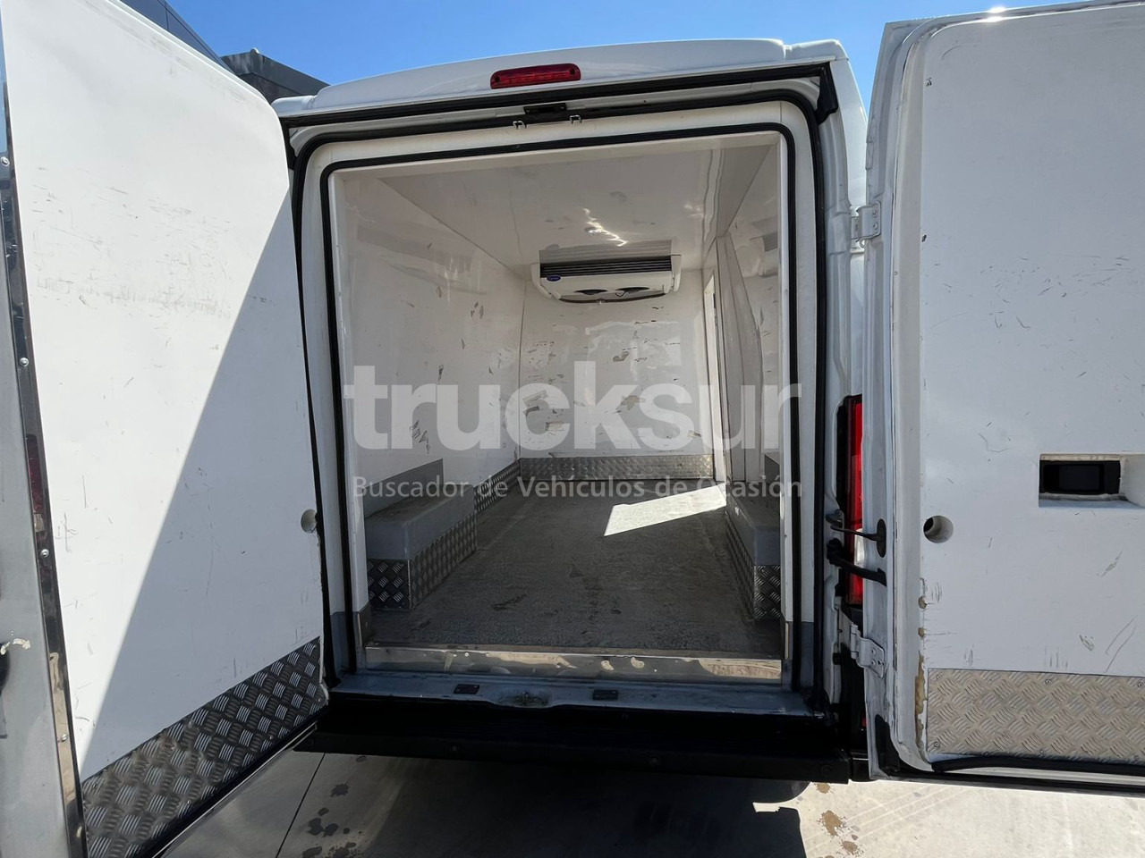 CITROEN 120.35 L3H2 FRC-X - Рефрижератор вантажівка: фото 4 CITROEN 120.35 L3H2 FRC-X - Рефрижератор вантажівка: фото 4