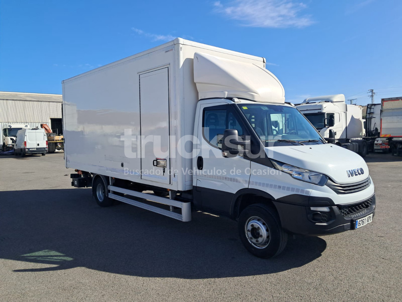 IVECO 72C18 P/E - Вантажівка з закритим кузовом: фото 1 IVECO 72C18 P/E - Вантажівка з закритим кузовом: фото 1