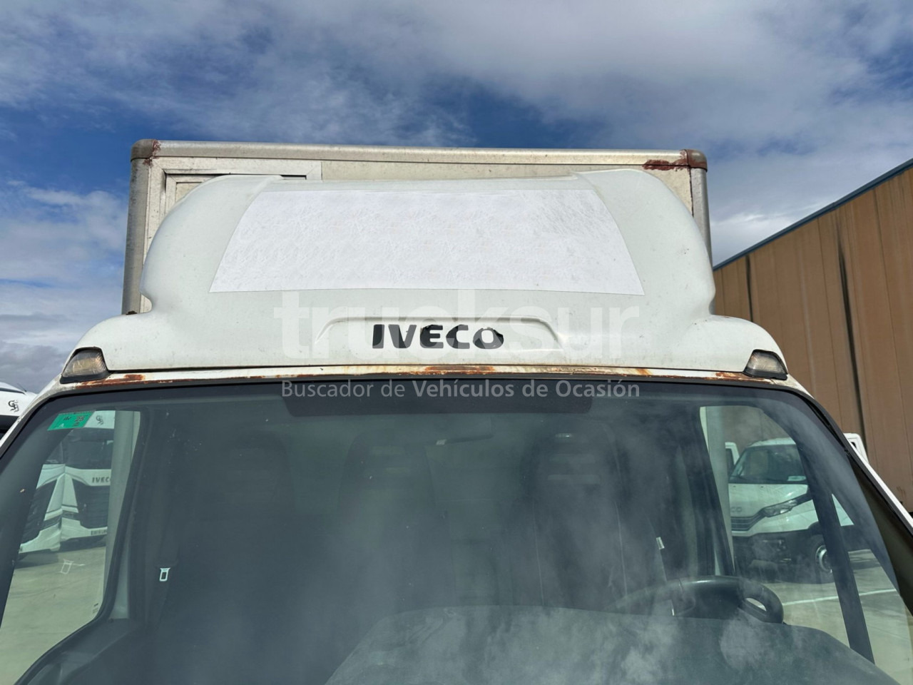 IVECO DAILY 35C14 - Фургон з закритим кузовом: фото 4 IVECO DAILY 35C14 - Фургон з закритим кузовом: фото 4