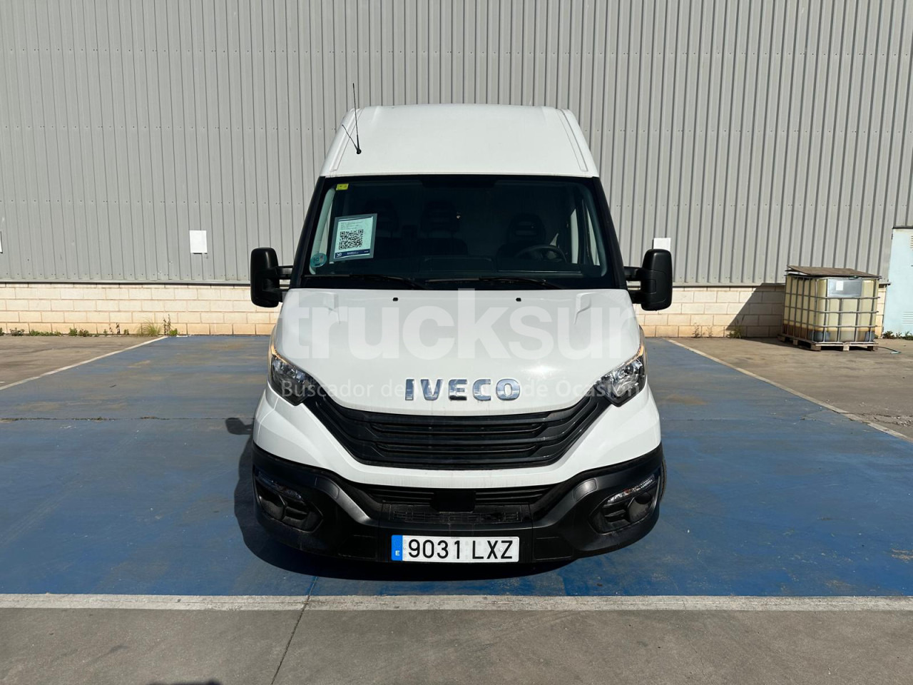 IVECO DAILY 35S16 F 12M3 - Фургон з закритим кузовом: фото 3 IVECO DAILY 35S16 F 12M3 - Фургон з закритим кузовом: фото 3