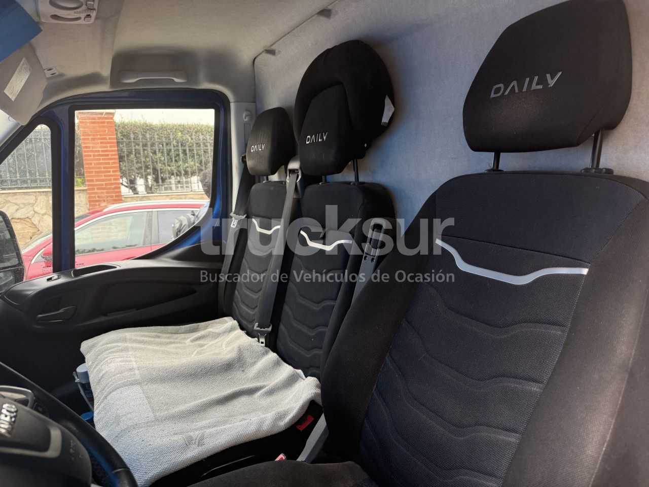 Фургон з закритим кузовом IVECO DAILY 35S16: фото 10