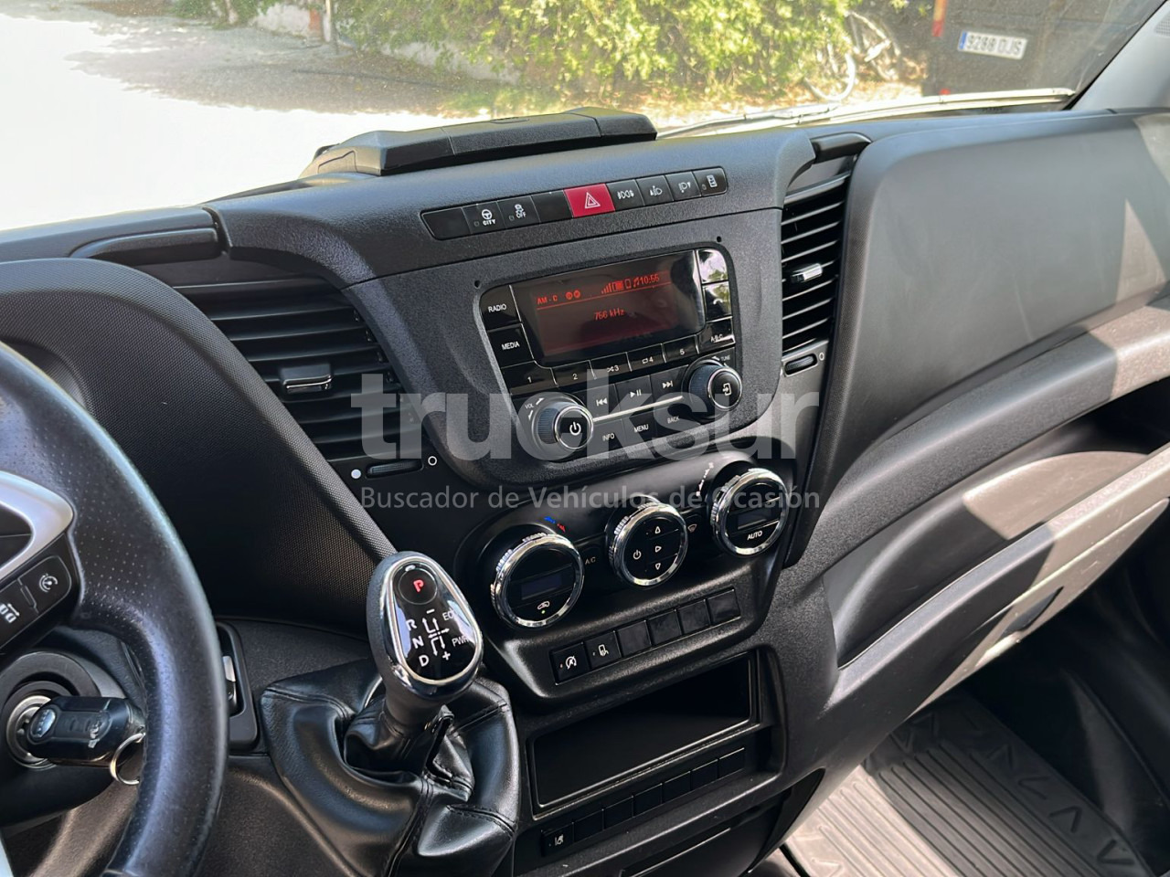 Фургон з закритим кузовом IVECO DAILY 35S16: фото 8