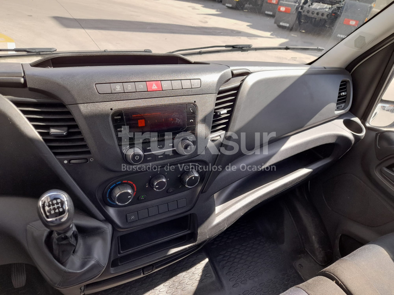 Фургон з закритим кузовом IVECO DAILY 35S16: фото 8