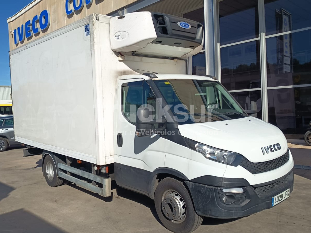 IVECO DAILY 70C15 - Вантажівка з закритим кузовом: фото 1 IVECO DAILY 70C15 - Вантажівка з закритим кузовом: фото 1