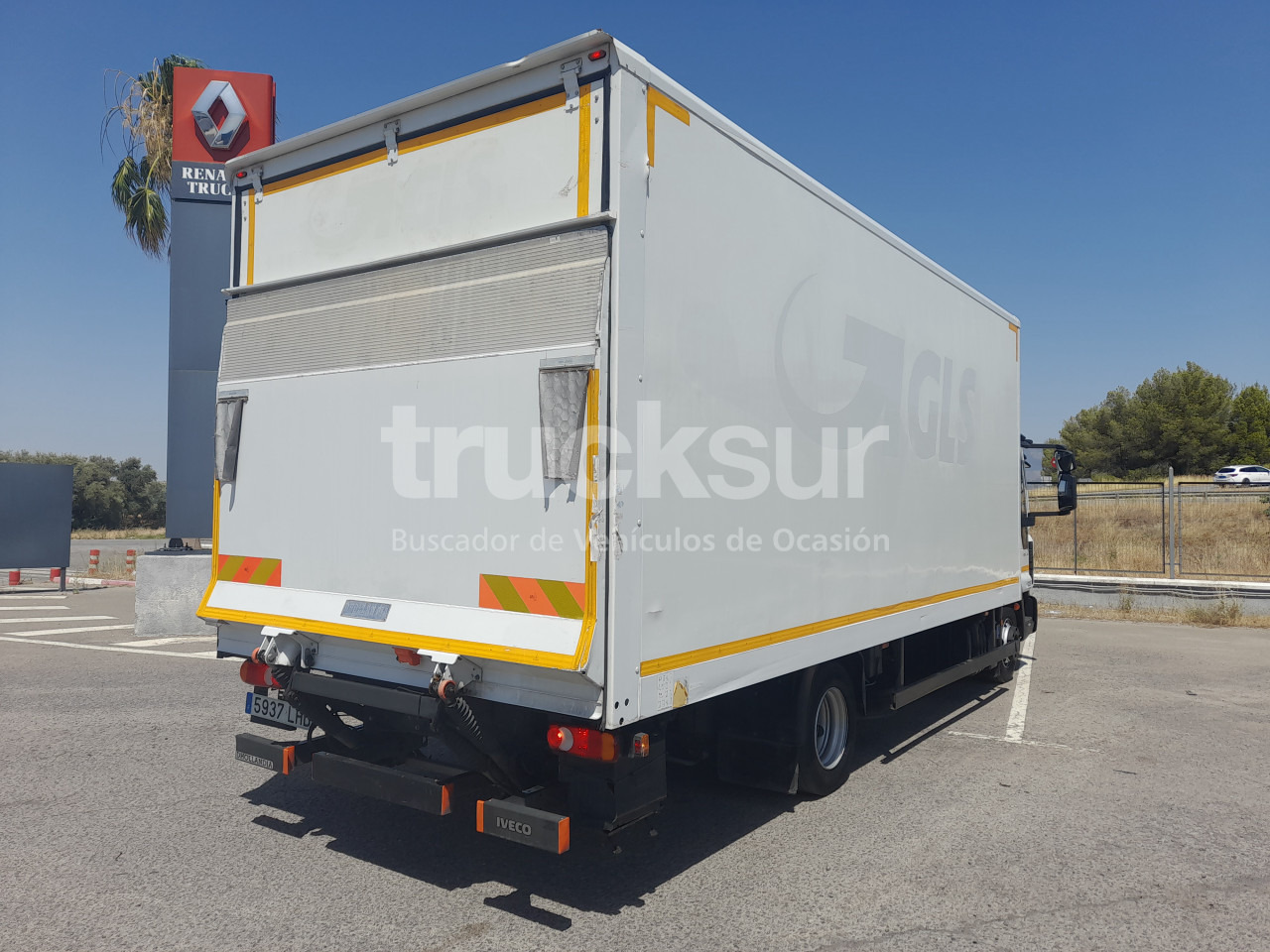 IVECO EUROCARGO 210.75 P/E - Вантажівка з закритим кузовом: фото 4 IVECO EUROCARGO 210.75 P/E - Вантажівка з закритим кузовом: фото 4