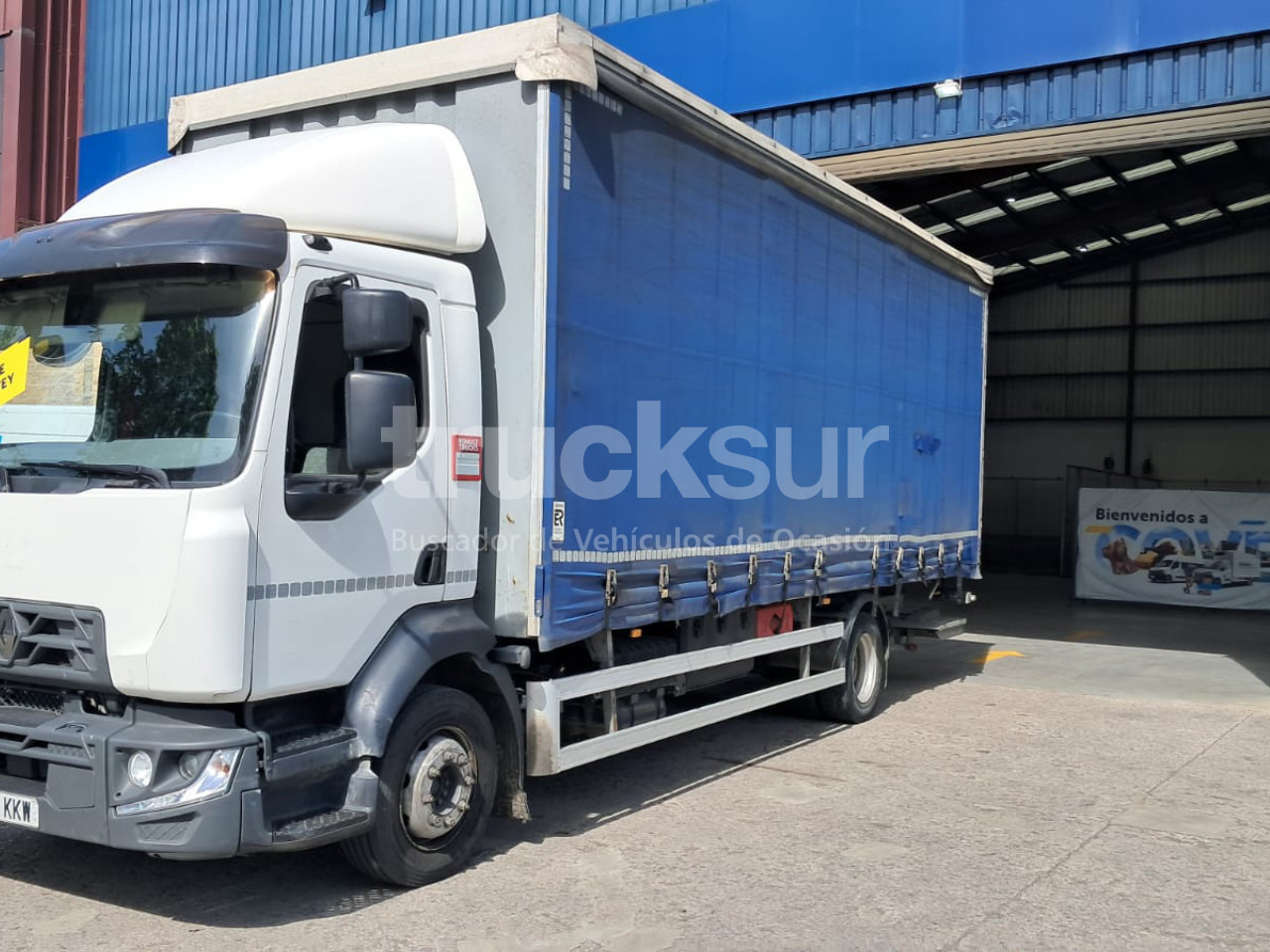 RENAULT D 12.210 SEMITAULINER - Тентована вантажівка: фото 3 RENAULT D 12.210 SEMITAULINER - Тентована вантажівка: фото 3
