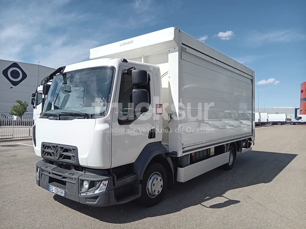RENAULT D12.210 - Вантажівка з закритим кузовом: фото 2 RENAULT D12.210 - Вантажівка з закритим кузовом: фото 2