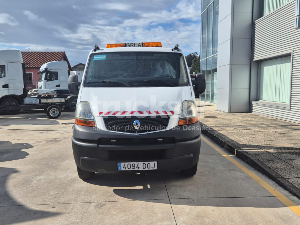 RENAULT MASTER - Евакуатор: фото 3 RENAULT MASTER - Евакуатор: фото 3