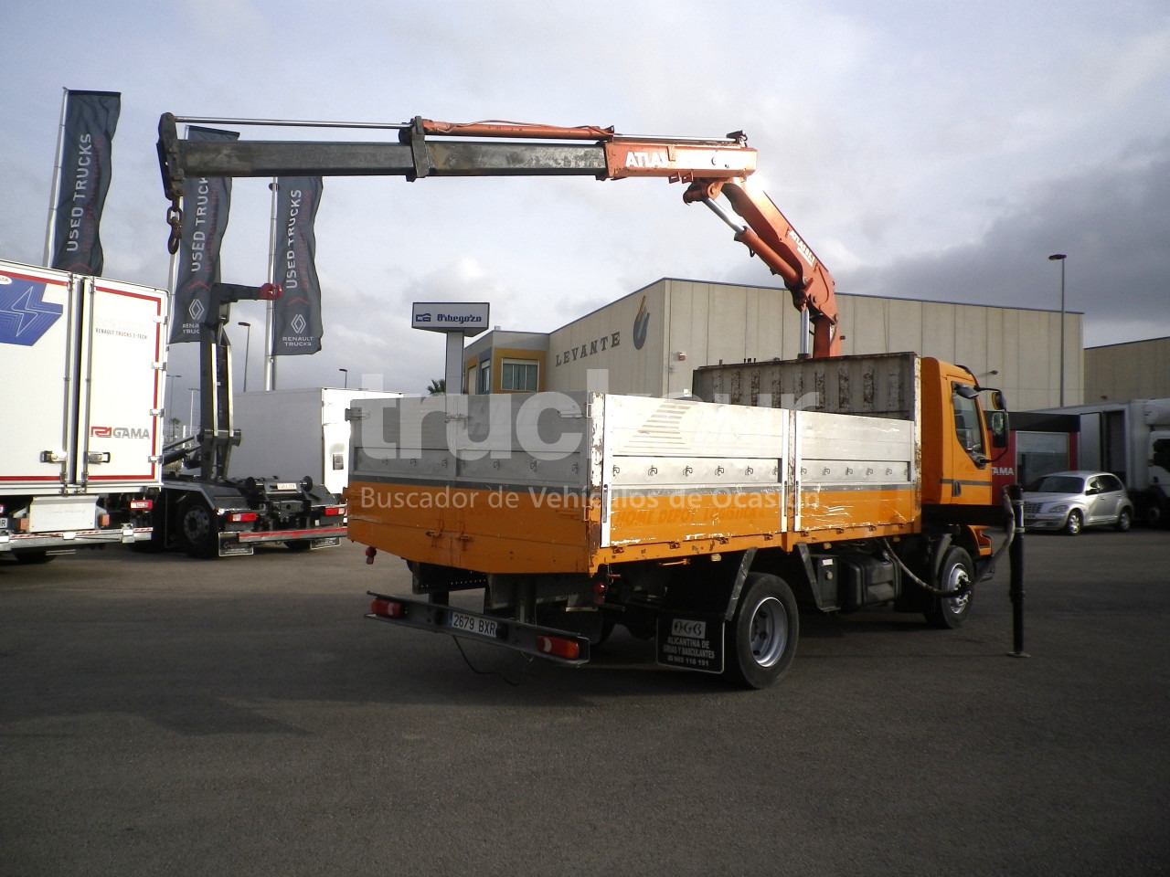 RENAULT MIDLUM 220.14C GRUA - Бортова вантажівка/ Платформа, Вантажівка з маніпулятором: фото 4 RENAULT MIDLUM 220.14C GRUA - Бортова вантажівка/ Платформа, Вантажівка з маніпулятором: фото 4