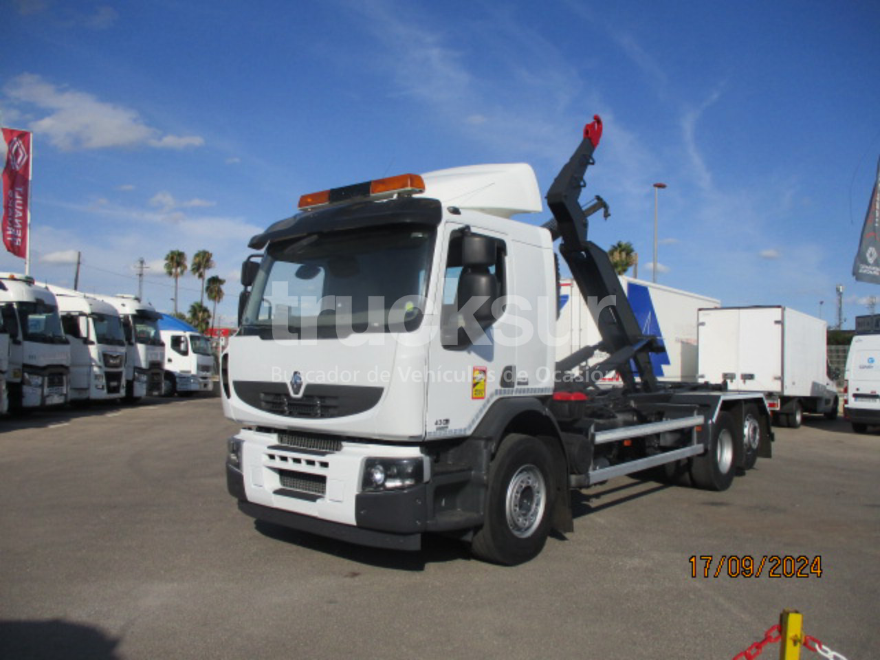 RENAULT PREMIUM 430.26 LANDER - Гаковий мультиліфт вантажівка: фото 1 RENAULT PREMIUM 430.26 LANDER - Гаковий мультиліфт вантажівка: фото 1
