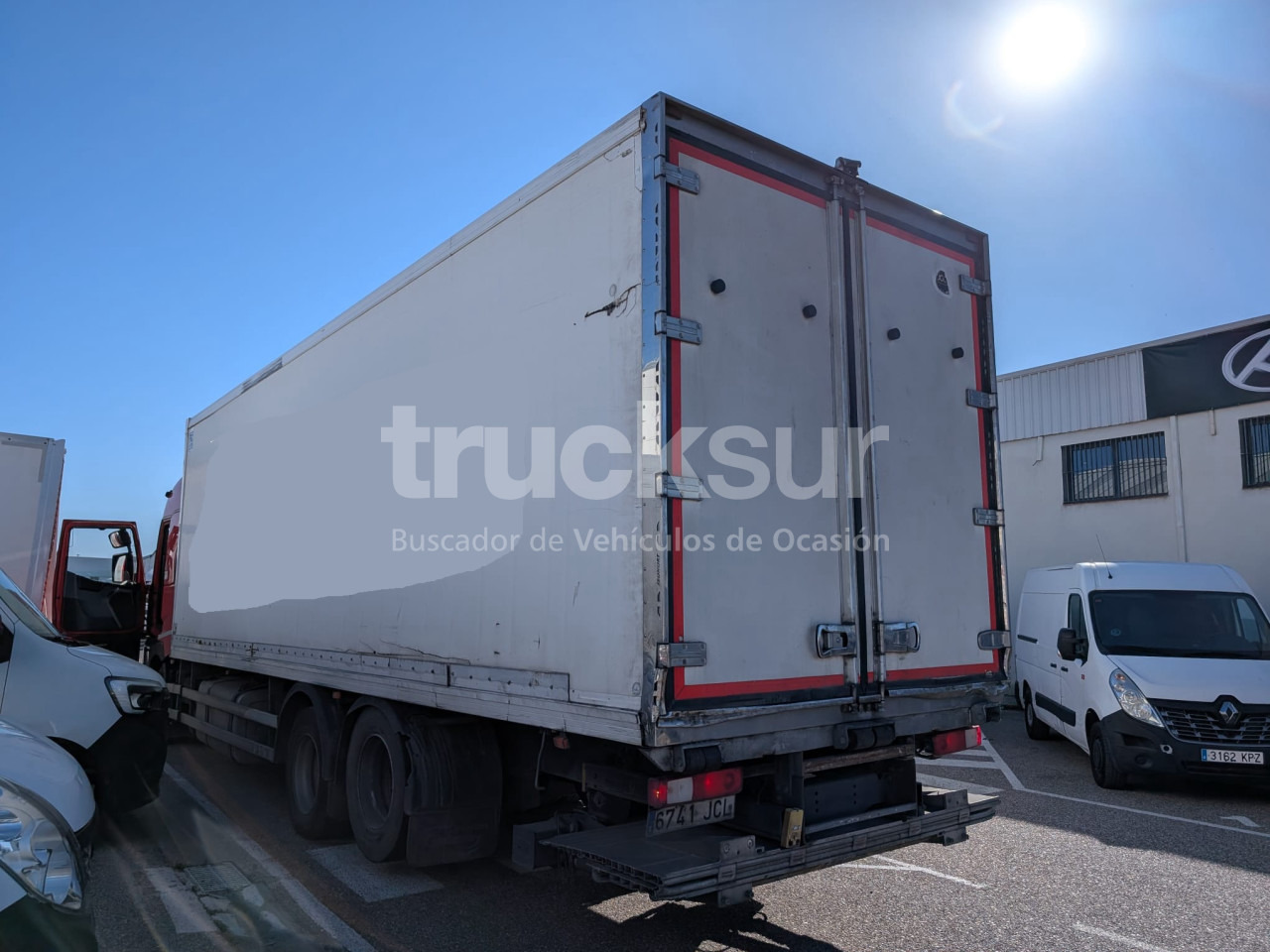 RENAULT T460 SLEEPER CAB - Рефрижератор вантажівка: фото 3 RENAULT T460 SLEEPER CAB - Рефрижератор вантажівка: фото 3
