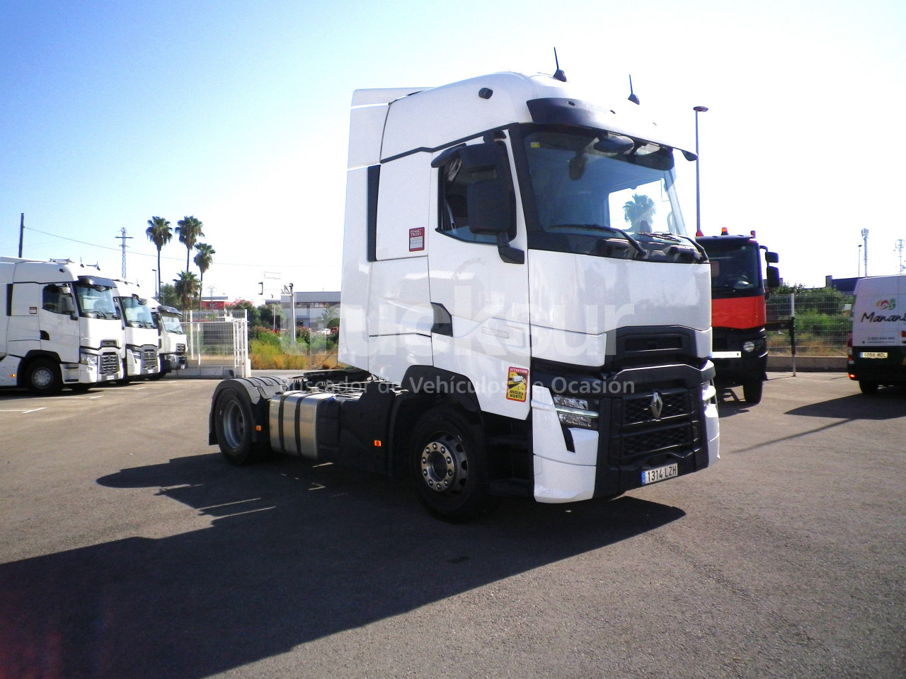 RENAULT T520 HIGH SLEEPER CAB - Тягач: фото 3 RENAULT T520 HIGH SLEEPER CAB - Тягач: фото 3