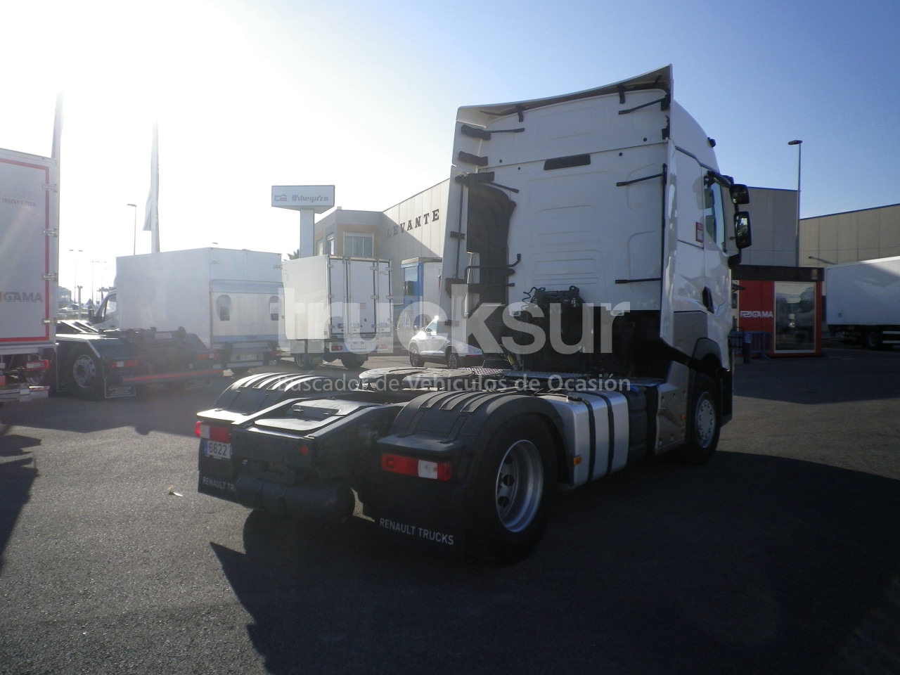 RENAULT T520 HIGH SLEEPER CAB - Тягач: фото 5 RENAULT T520 HIGH SLEEPER CAB - Тягач: фото 5