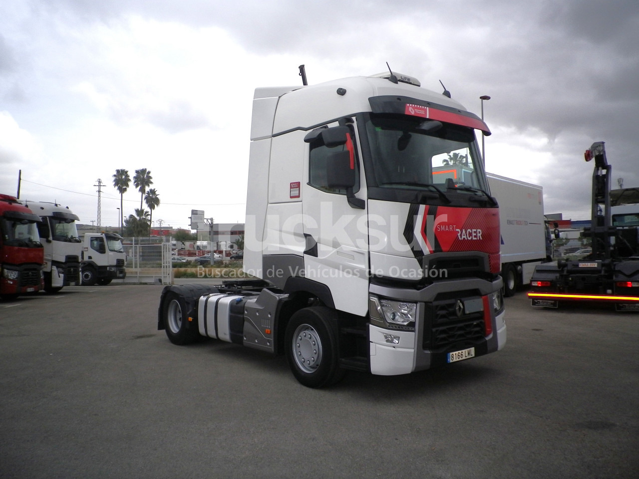 RENAULT T520 HIGH SLEEPER CAB - Тягач: фото 3 RENAULT T520 HIGH SLEEPER CAB - Тягач: фото 3