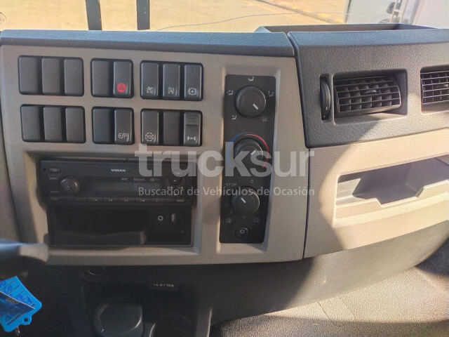 Вантажівка з закритим кузовом VOLVO FE250.18: фото 16