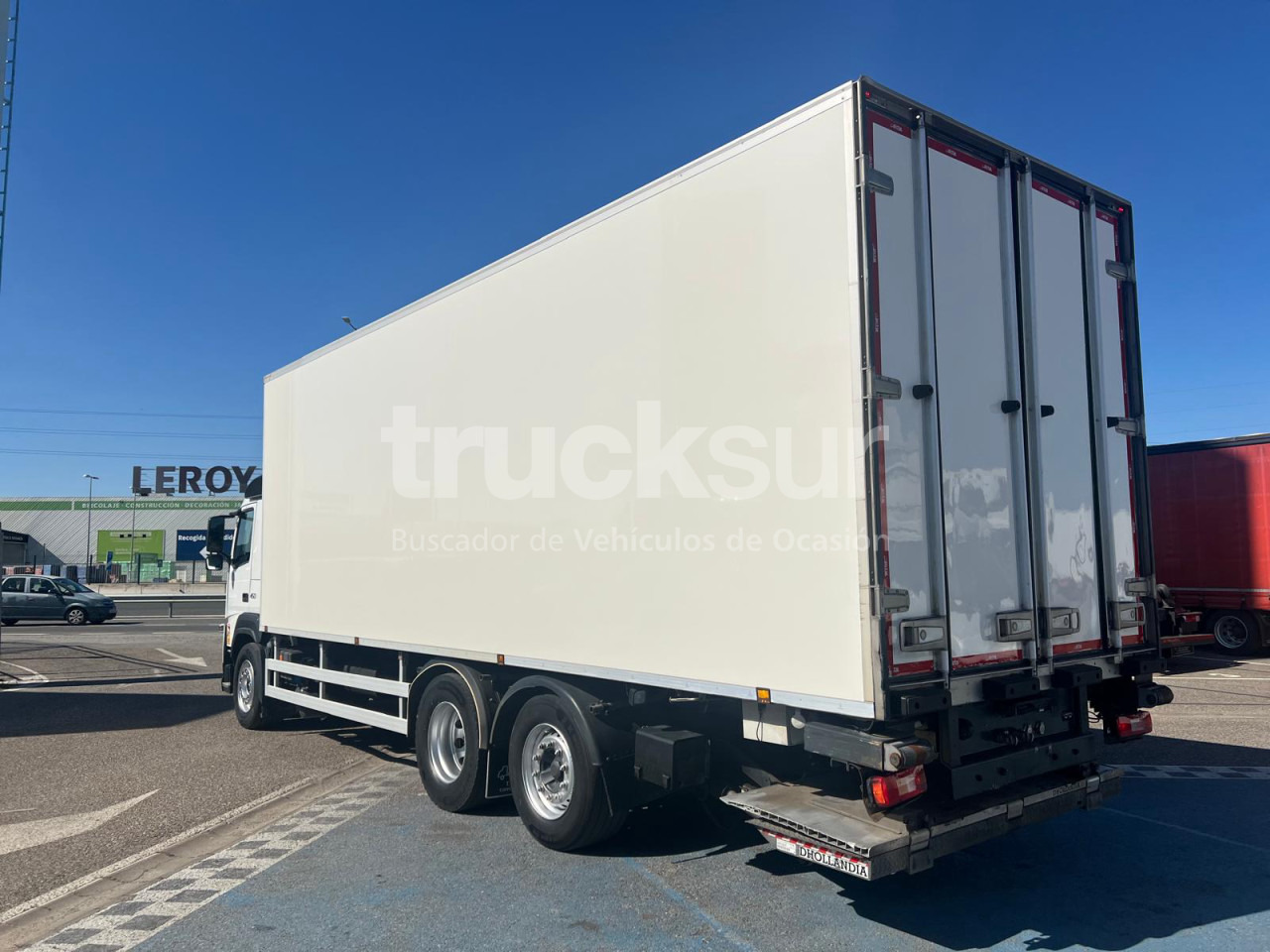 VOLVO FM450 ejes 6x2*4 - Рефрижератор вантажівка: фото 4 VOLVO FM450 ejes 6x2*4 - Рефрижератор вантажівка: фото 4