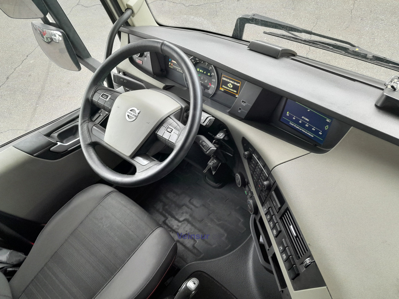 VOLVO FH4 I-SAVE - Тягач: фото 5 VOLVO FH4 I-SAVE - Тягач: фото 5