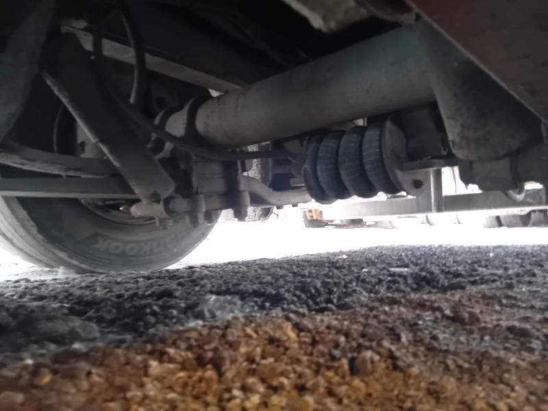 Castera - Низькорамна платформа напівпричіп: фото 5 Castera - Низькорамна платформа напівпричіп: фото 5