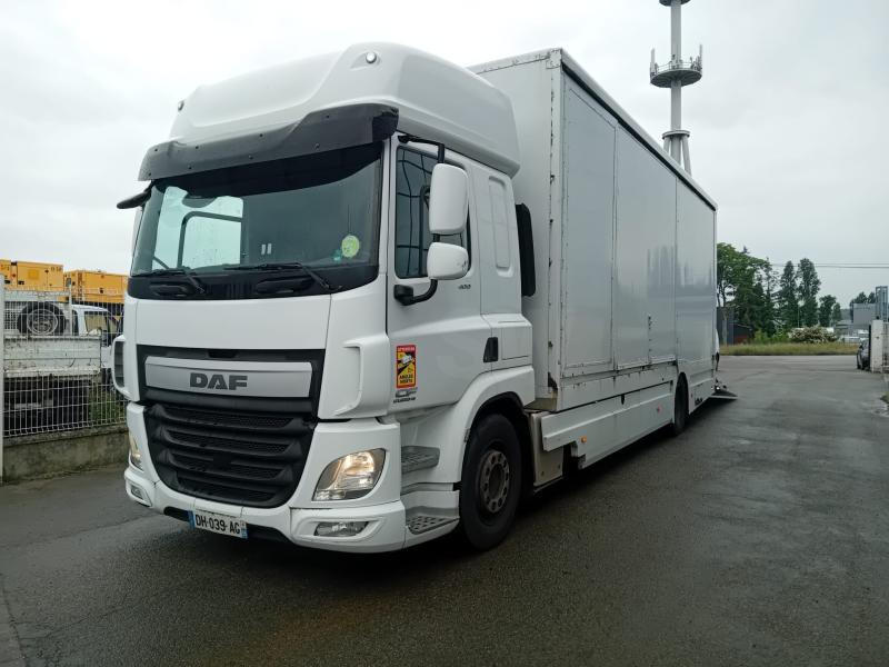 DAF CF 400 - Вантажівка з закритим кузовом: фото 1 DAF CF 400 - Вантажівка з закритим кузовом: фото 1
