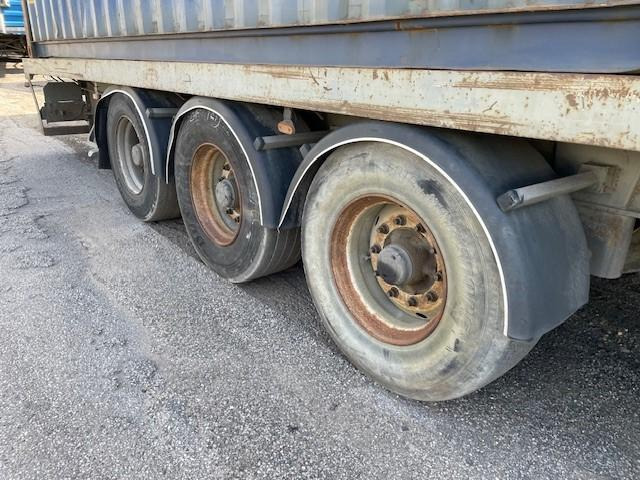 Fruehauf - Бортовий напівпричіп/ Платформа: фото 3 Fruehauf - Бортовий напівпричіп/ Платформа: фото 3