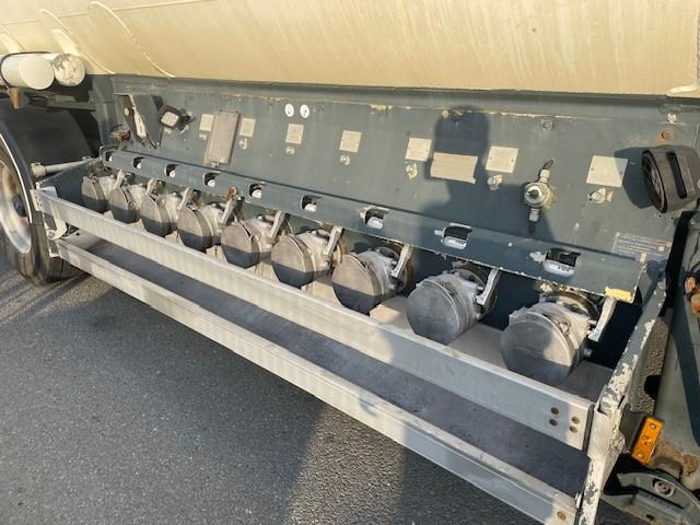 General Trailers - Напівпричіп цистерна: фото 5 General Trailers - Напівпричіп цистерна: фото 5