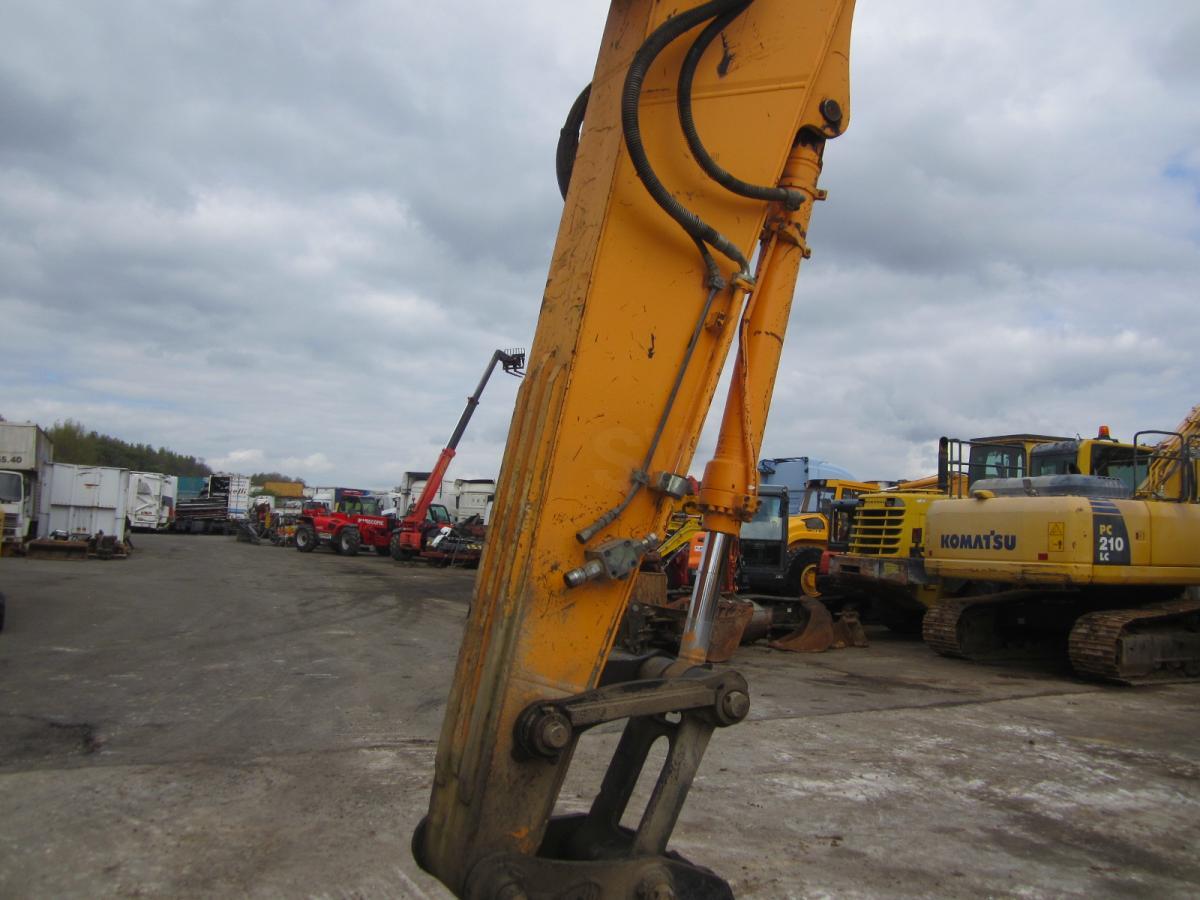 Hyundai 235 LCR 9A - Гусеничний екскаватор: фото 4 Hyundai 235 LCR 9A - Гусеничний екскаватор: фото 4