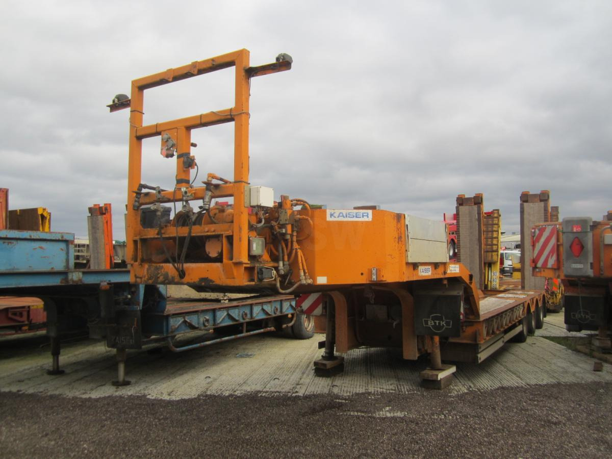 Kaiser - Низькорамна платформа напівпричіп: фото 1 Kaiser - Низькорамна платформа напівпричіп: фото 1