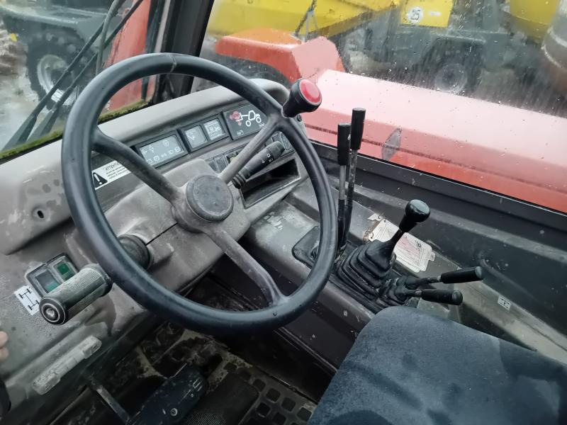 Навантажувач підвищеної прохідності Manitou 1232 turbo: фото 7 Навантажувач підвищеної прохідності Manitou 1232 turbo: фото 7