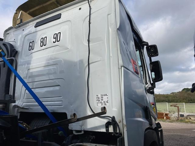 Самоскид вантажівка, Вантажівка з маніпулятором Renault C-Series 460: фото 13