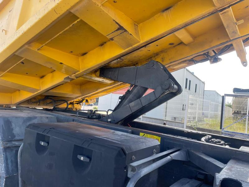 Renault Kerax 370 DCI - Самоскид вантажівка: фото 4 Renault Kerax 370 DCI - Самоскид вантажівка: фото 4