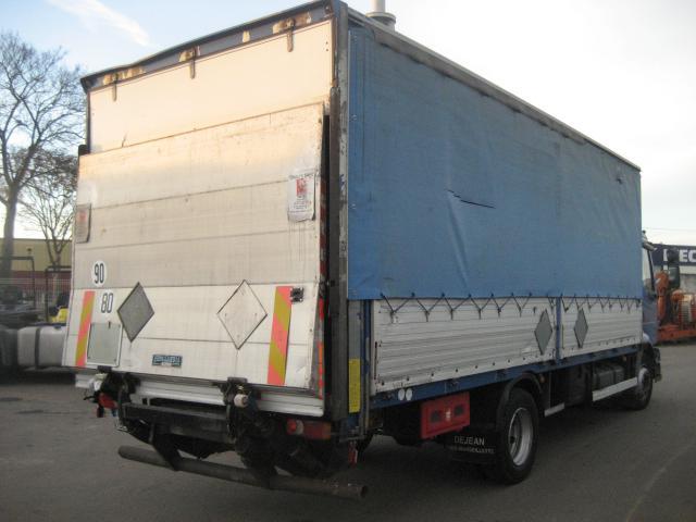 Renault Midlum 180 - Тентована вантажівка: фото 3 Renault Midlum 180 - Тентована вантажівка: фото 3