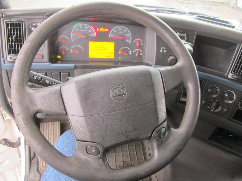 Тягач Volvo FH 440: фото 19