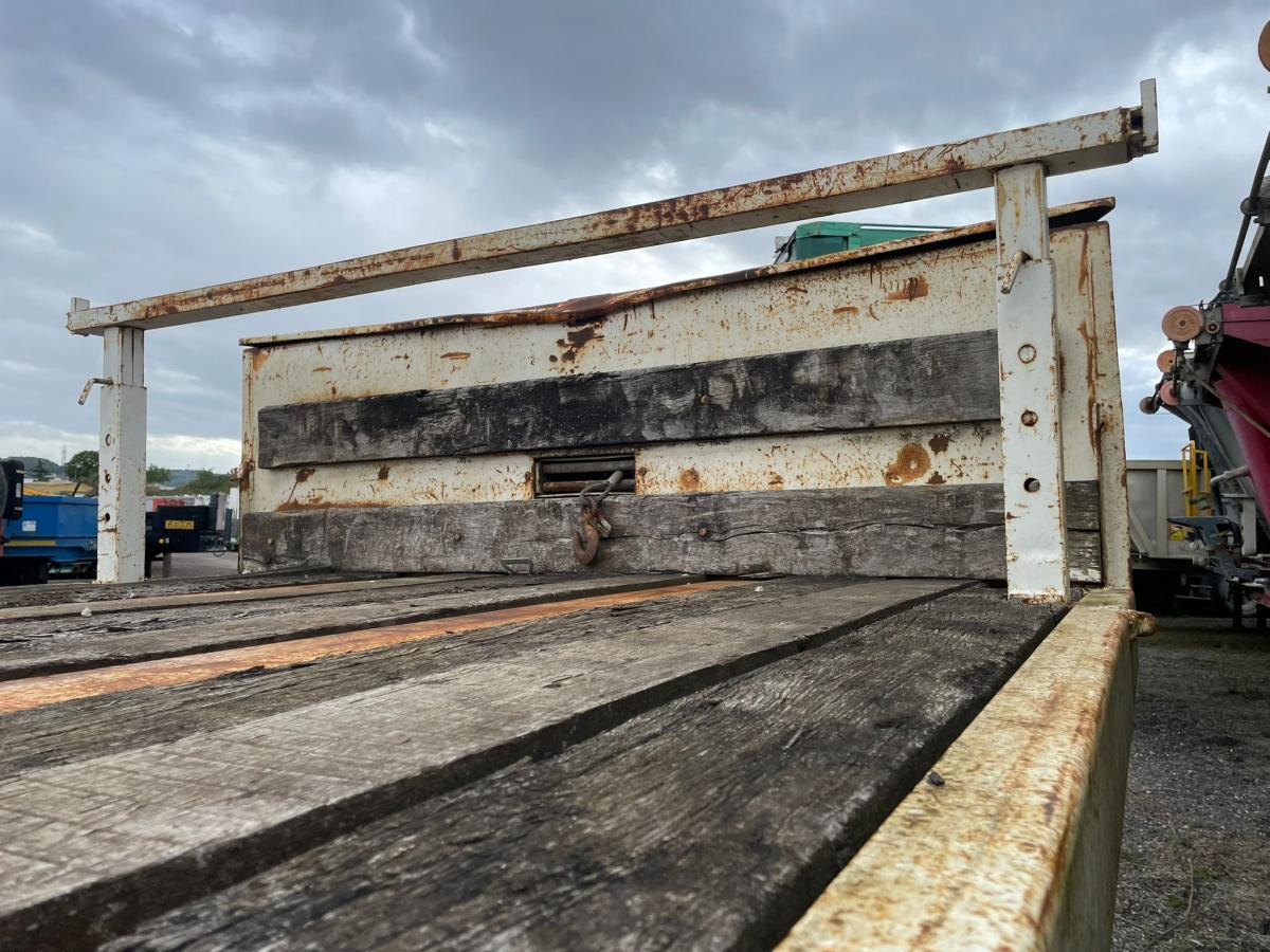 Verem - Низькорамна платформа напівпричіп: фото 5 Verem - Низькорамна платформа напівпричіп: фото 5