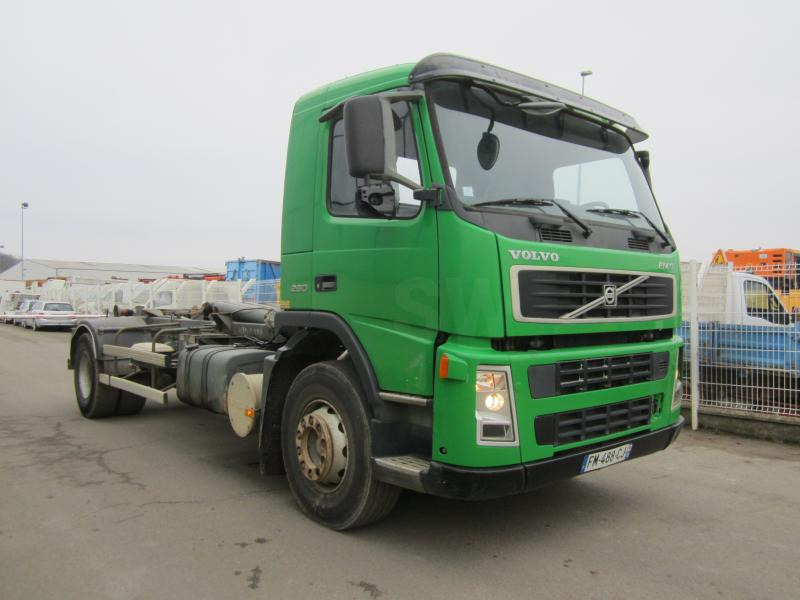 Volvo FM 260 - Гаковий мультиліфт вантажівка: фото 2 Volvo FM 260 - Гаковий мультиліфт вантажівка: фото 2