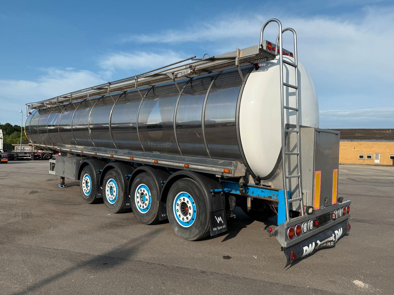 Burg VM Tarm 4 axle 33.000 L Vogelsang - Напівпричіп цистерна: фото 4 Burg VM Tarm 4 axle 33.000 L Vogelsang - Напівпричіп цистерна: фото 4