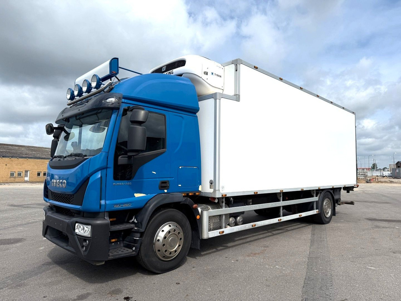 Iveco EuroCargo 180 E28 4x2 Thermo King T-1000R - Рефрижератор вантажівка: фото 1 Iveco EuroCargo 180 E28 4x2 Thermo King T-1000R - Рефрижератор вантажівка: фото 1