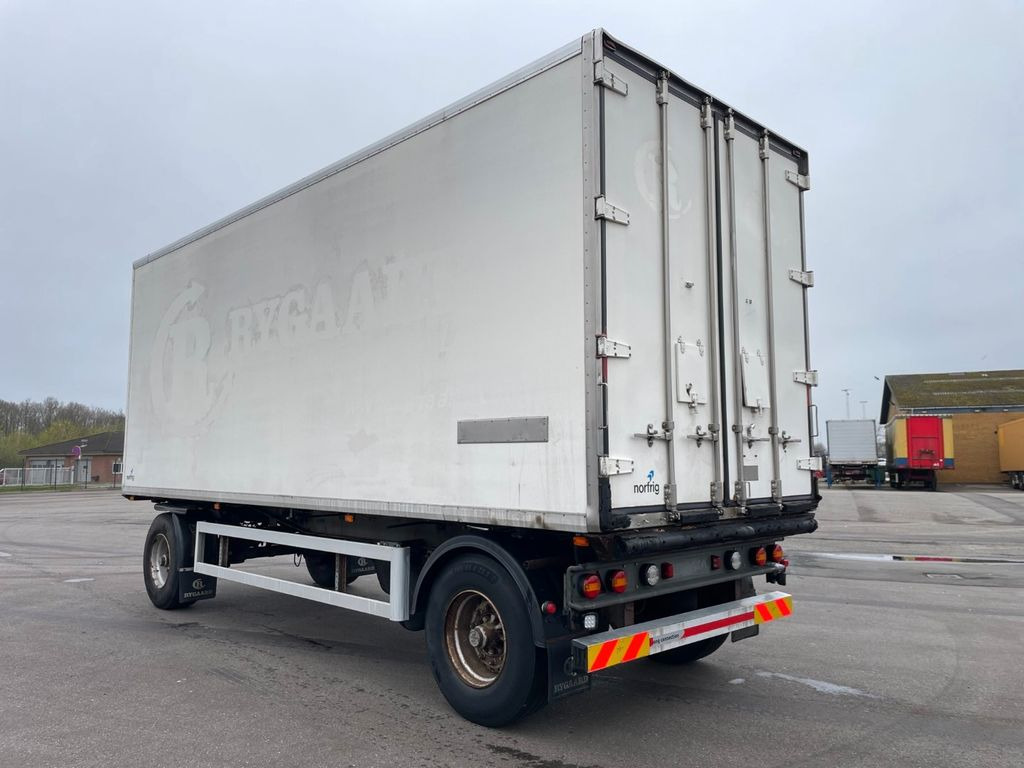 Krone 18 t. 2 axle ThermoKing SL-200e - Рефрижератор причіп: фото 4 Krone 18 t. 2 axle ThermoKing SL-200e - Рефрижератор причіп: фото 4