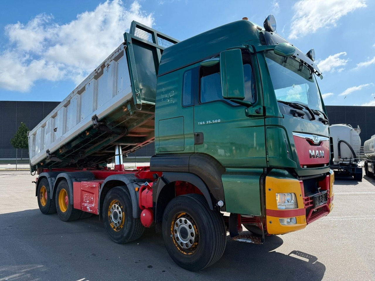MAN TGS 35.500 8x4 Euro 6 Pendel Steel Tipper MAN TGS 35.500 8x4 Euro 6 Pendel Steel Tipper - Самоскид вантажівка: фото 2 MAN TGS 35.500 8x4 Euro 6 Pendel Steel Tipper MAN TGS 35.500 8x4 Euro 6 Pendel Steel Tipper - Самоскид вантажівка: фото 2