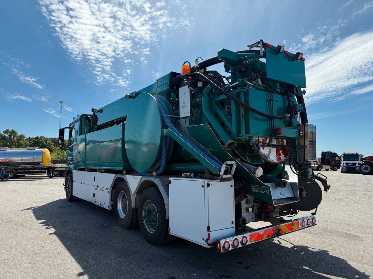 Mercedes-Benz Actros 2551 6x2*4 Hvidtved Larsen Flexline 311 - Асенізатори: фото 4 Mercedes-Benz Actros 2551 6x2*4 Hvidtved Larsen Flexline 311 - Асенізатори: фото 4