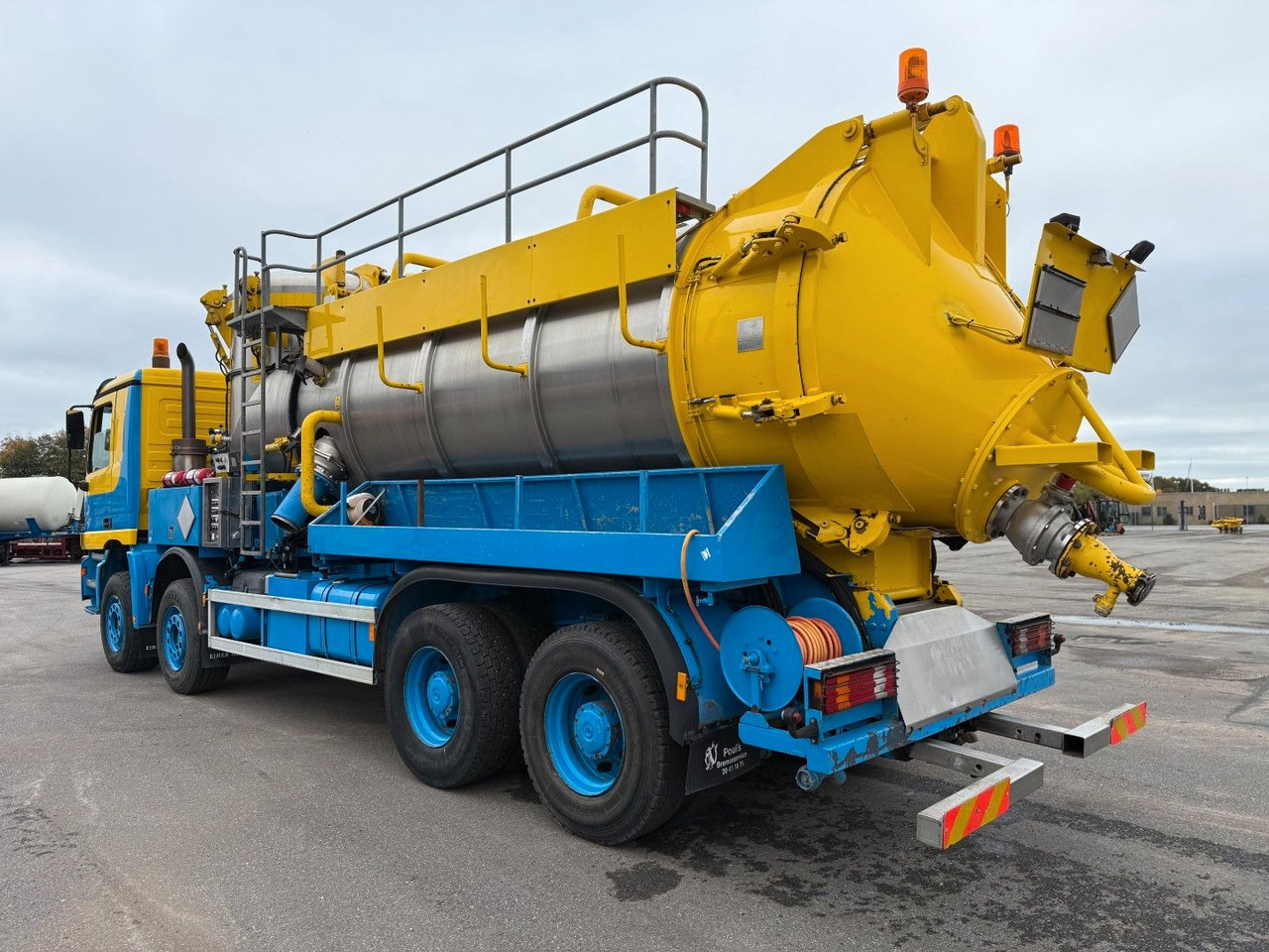 Mercedes-Benz Actros 4140 8x4 KOKS MEGAVAC 8000 ADR Dry Vac - Асенізатори: фото 4 Mercedes-Benz Actros 4140 8x4 KOKS MEGAVAC 8000 ADR Dry Vac - Асенізатори: фото 4