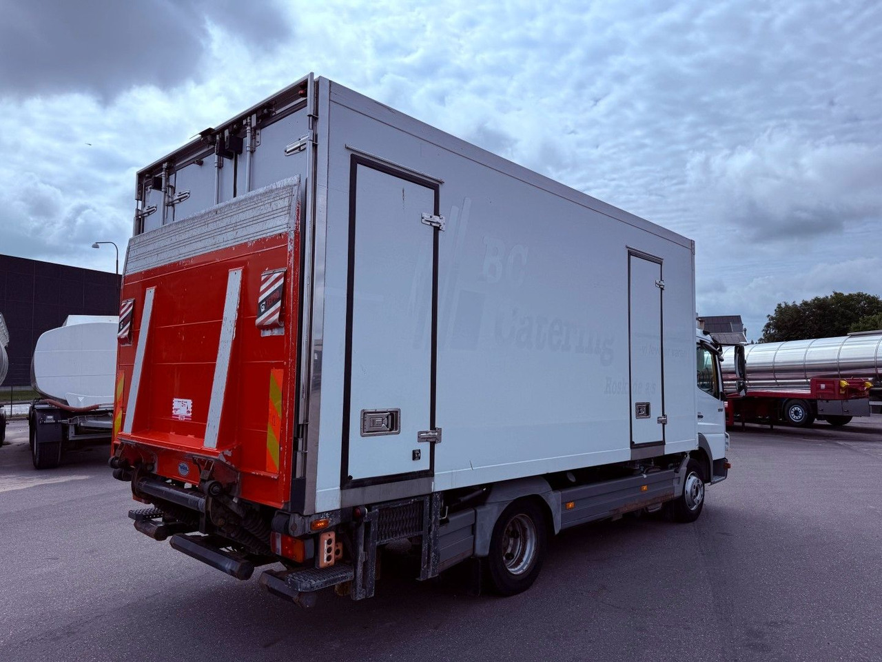 Mercedes-Benz Atego 1018 4x2 Carrier Supra 750 Mt - Рефрижератор вантажівка: фото 3 Mercedes-Benz Atego 1018 4x2 Carrier Supra 750 Mt - Рефрижератор вантажівка: фото 3