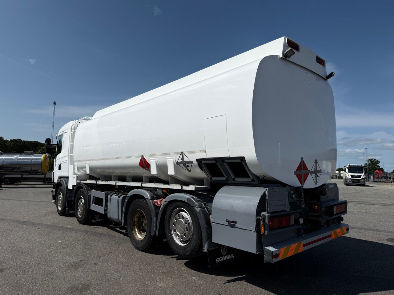 Scania G480 8x2*6 24.000 L / 5 compartments / ADR Tank - Вантажівка цистерна: фото 4 Scania G480 8x2*6 24.000 L / 5 compartments / ADR Tank - Вантажівка цистерна: фото 4