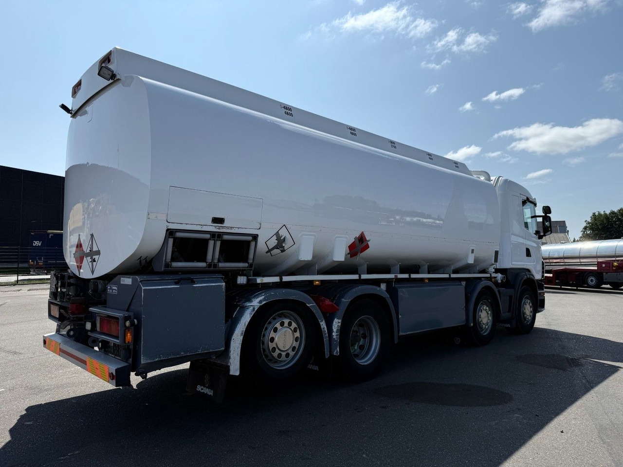 Scania G480 8x2*6 24.000 L / 5 compartments / ADR Tank - Вантажівка цистерна: фото 3 Scania G480 8x2*6 24.000 L / 5 compartments / ADR Tank - Вантажівка цистерна: фото 3