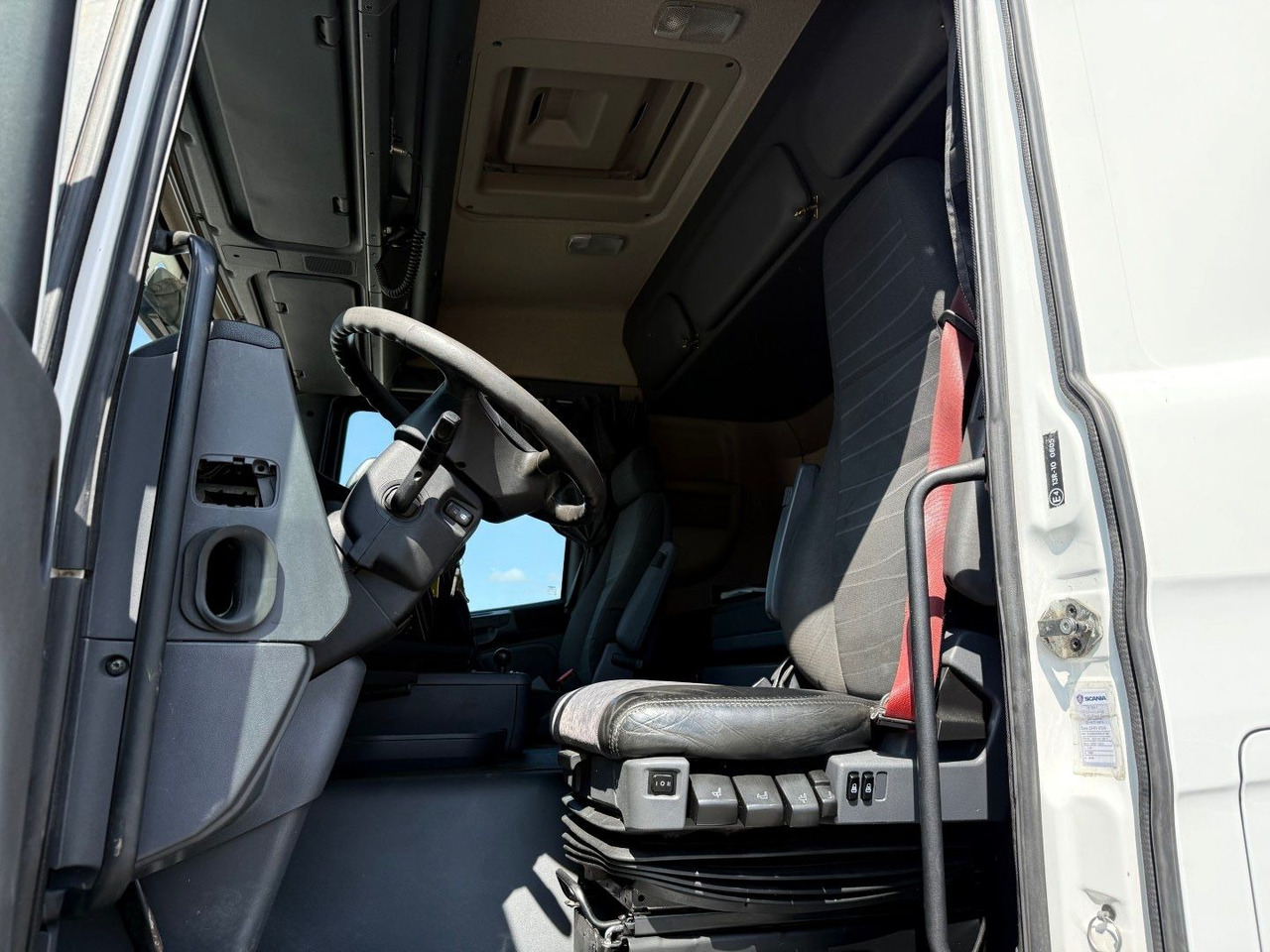 Scania G480 8x2*6 24.000 L / 5 compartments / ADR Tank - Вантажівка цистерна: фото 5 Scania G480 8x2*6 24.000 L / 5 compartments / ADR Tank - Вантажівка цистерна: фото 5